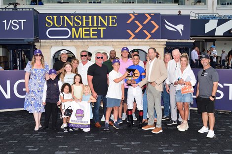 Haulin Ice wins the 2025 Princess Rooney Stakes at Gulfstream Park