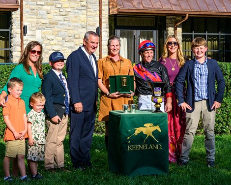 Simply in Front with Ben Curtis wins the First Lady (G1T) at Keeneland in Lexington, Ky. on Oct. 4, 2025