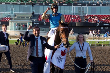 Jockey Faleh Bughenaim guides Silawi (IRE) to victory in the Grade (I) $750,000 Canadian International at Woodbine. Silawii is owned by Wathnan Racing and trained by H.A. Al Jehani. Silawi covered the 1Mi.1/2 in 2.27.2 over the bet 365 Inner Turf Course.