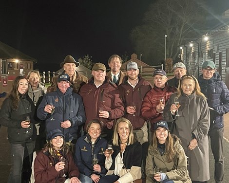 Porta Fortuna connections celebrate her sale at the 2025 Tattersalls December Mare Sale