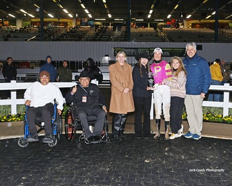 Perfect Shot wins the 2026 Houston Ladies Classic Stakes at Sam Houston