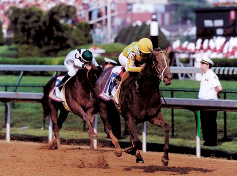 Monarchos wins the 2001 Kentucky Derby at Churchill Downs
