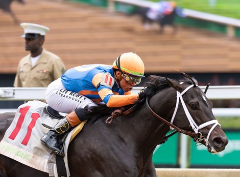 Powershift (Constitution-Free Flying Soul by Quiet American) wins a MSW with Irad Ortiz, Jr. on the Derby undercard.