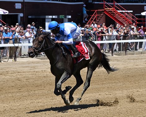 Venetta wins the 2026 Bouwerie Stakes at Saratoga Race Course