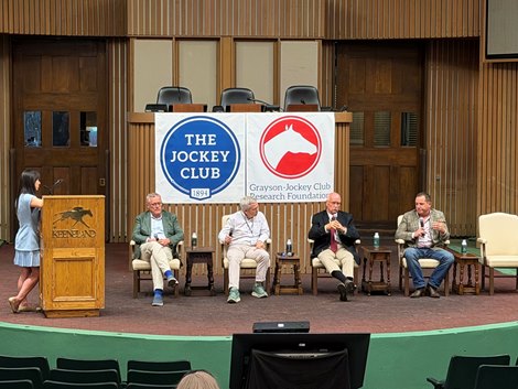 From left to right - Garrett O’Rourke, Mark Taylor, Dr. Larry Bramlage, and David Ingordo, 2026 Welfare and Safety Summit